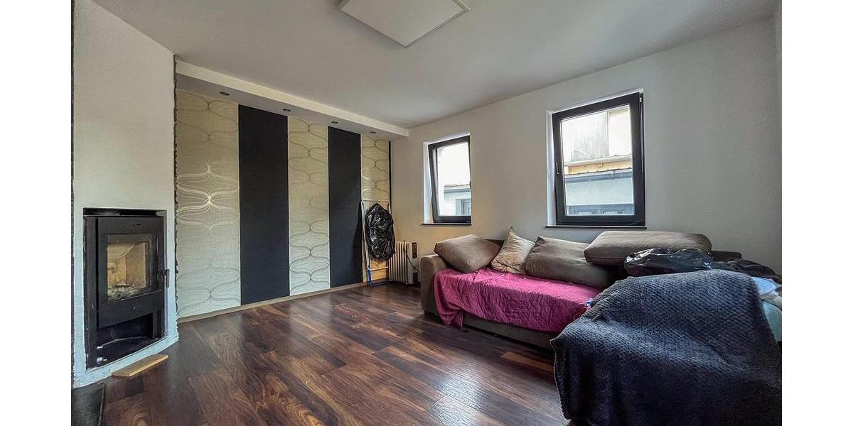 Überwiegend saniertes Doppelhaus in ruhiger Lage! - Doppelhaus Neuendettelsau 10809571180 | Angebot:26364269