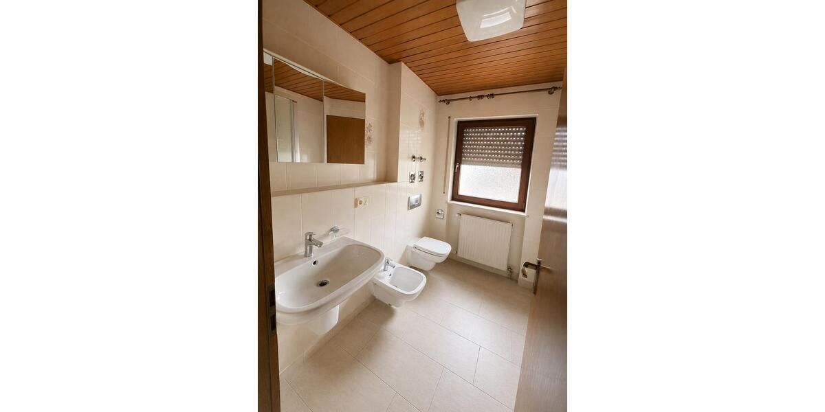 Etagenwohnung Nürnberg Almoshof - 3 Zimmer, 98 m&sup2;, 370.000&euro; | Angebot:26997914