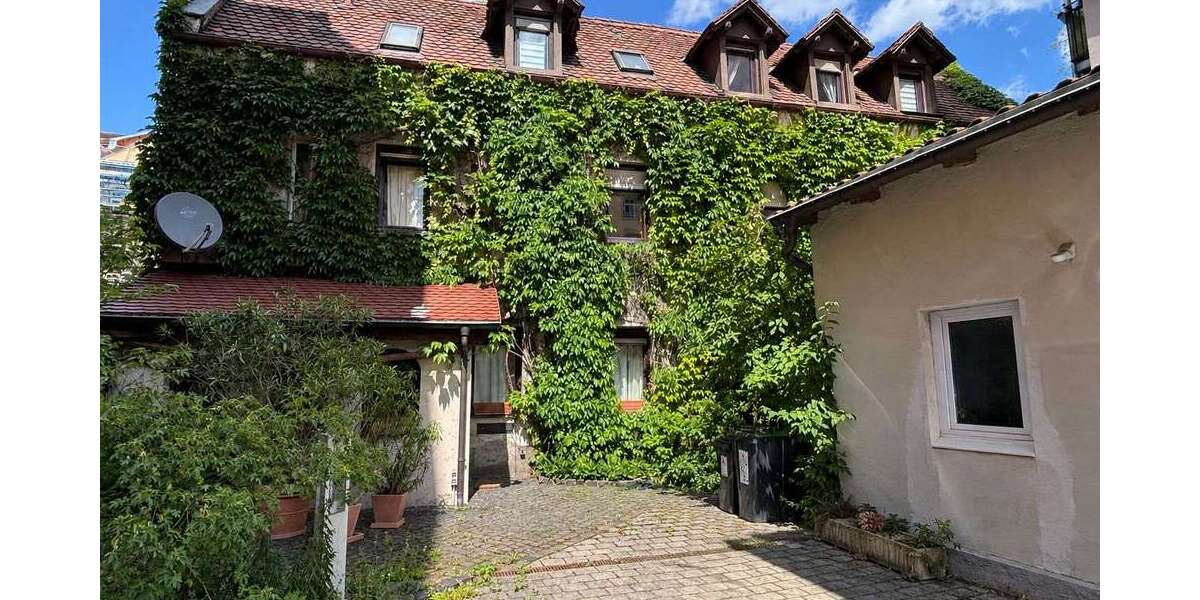 Einfamilienhaus Nürnberg Hasenbuck - 7 Zimmer, 235 m&sup2;, 599.000&euro; | Angebot:27469471