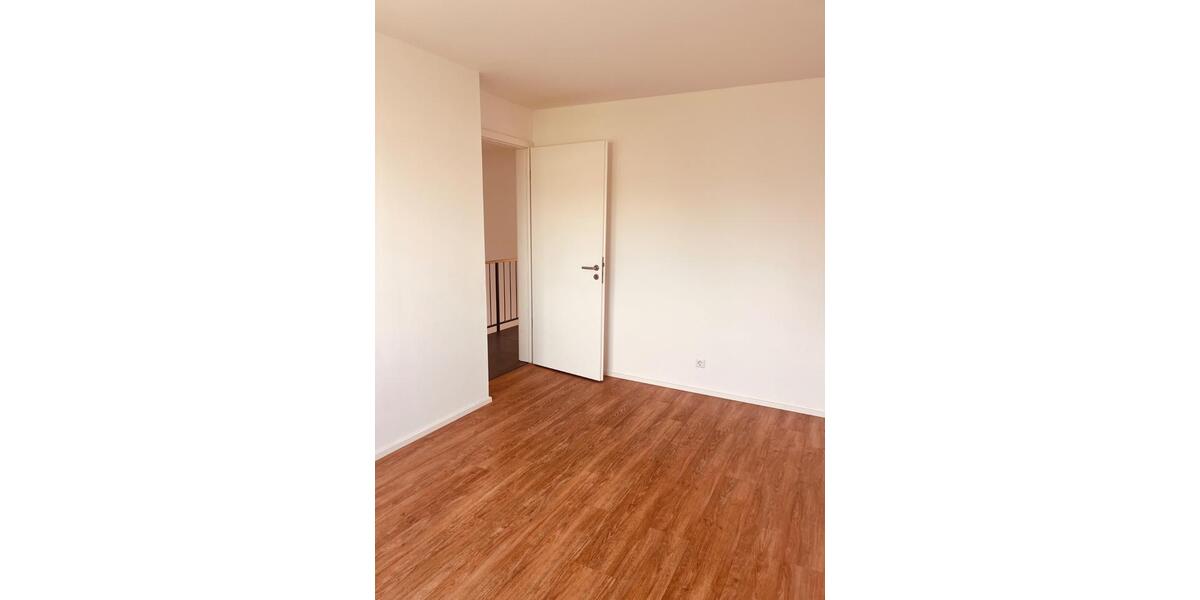 Reihenhaus Nürnberg Kleinweidenmühle - 4 Zimmer, 108 m&sup2;, 589.000&euro; | Angebot:26605694