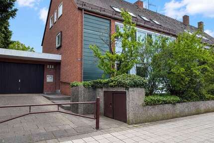 Haus Nürnberg Zerzabelshof - 8 Zimmer, 227 m&sup2;, 589.000&euro; | Angebot:27121818