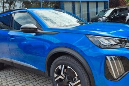Peugeot 2008 4.500 km 28.990 € Nürnberg OT Schweinau 90439