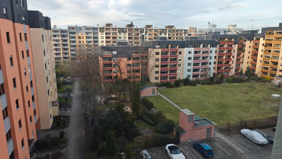 Etagenwohnung Nürnberg Schnepfenreuth - 2 Zimmer, 62 m&sup2;, 990&euro; | Angebot:25657053