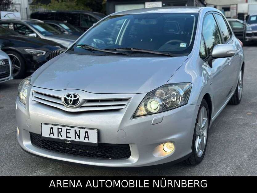 Toyota Auris 299.990 km 4.899 € Nürnberg 90431