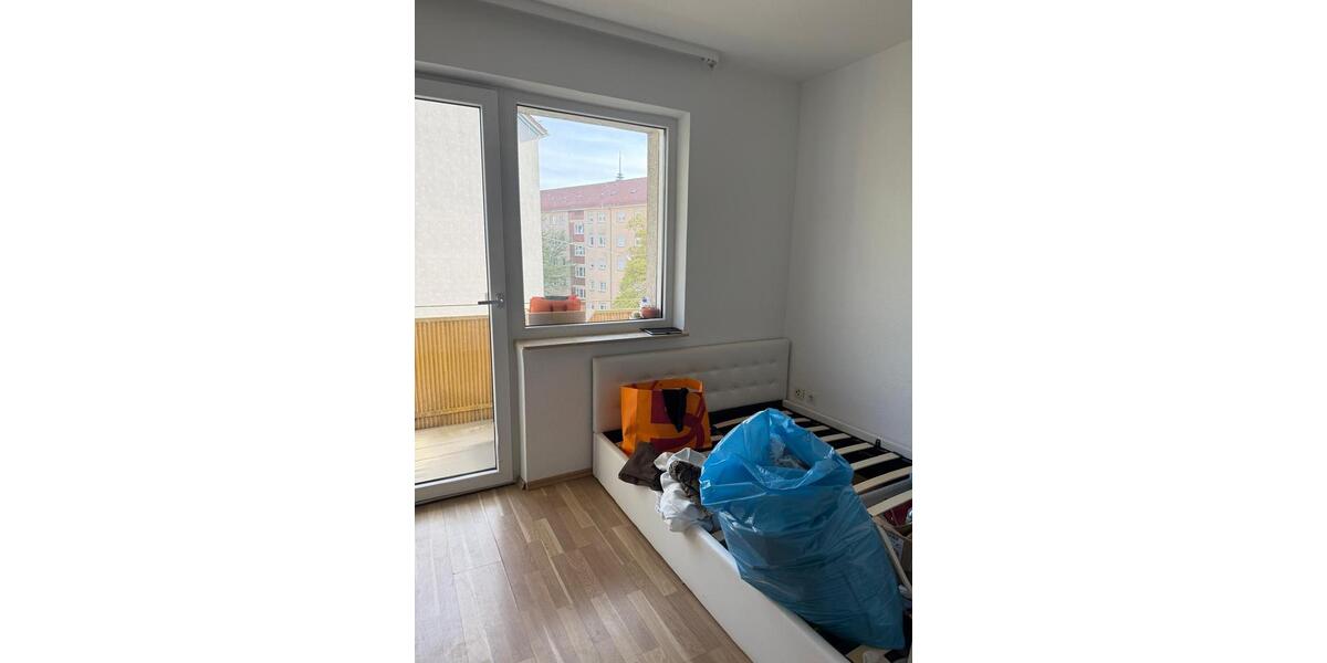 Etagenwohnung Nürnberg Sankt Leonhard - 1 Zimmer, 33 m&sup2;, 500&euro; | Angebot:26410334