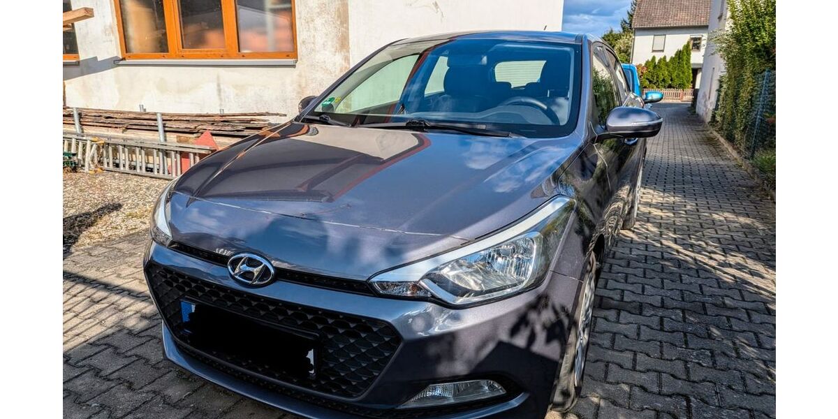 Hyundai i20 105.000 km 6.700 &euro; Veitsbronn 90587