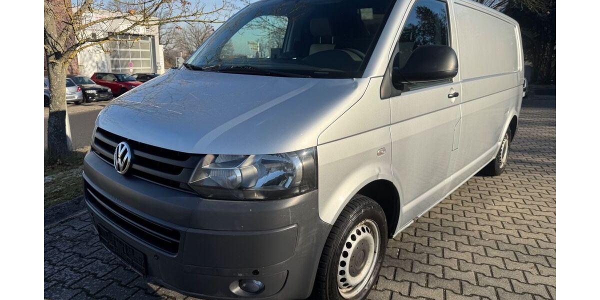VW T5 Transporter 277.742 km 7.990 &euro; Nürnberg 90431