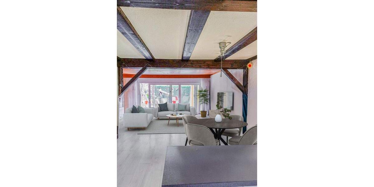 Mehrfamilienhaus, Wohnhaus Cadolzburg - 9 Zimmer, 245 m&sup2;, 659.000&euro; | Angebot:25654284