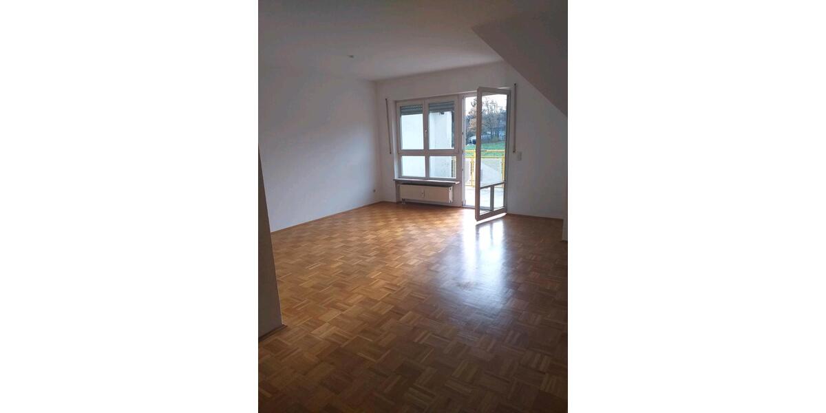 Etagenwohnung Neuendettelsau - 3 Zimmer, 83 m&sup2;, 199.000&euro; | Angebot:24826377