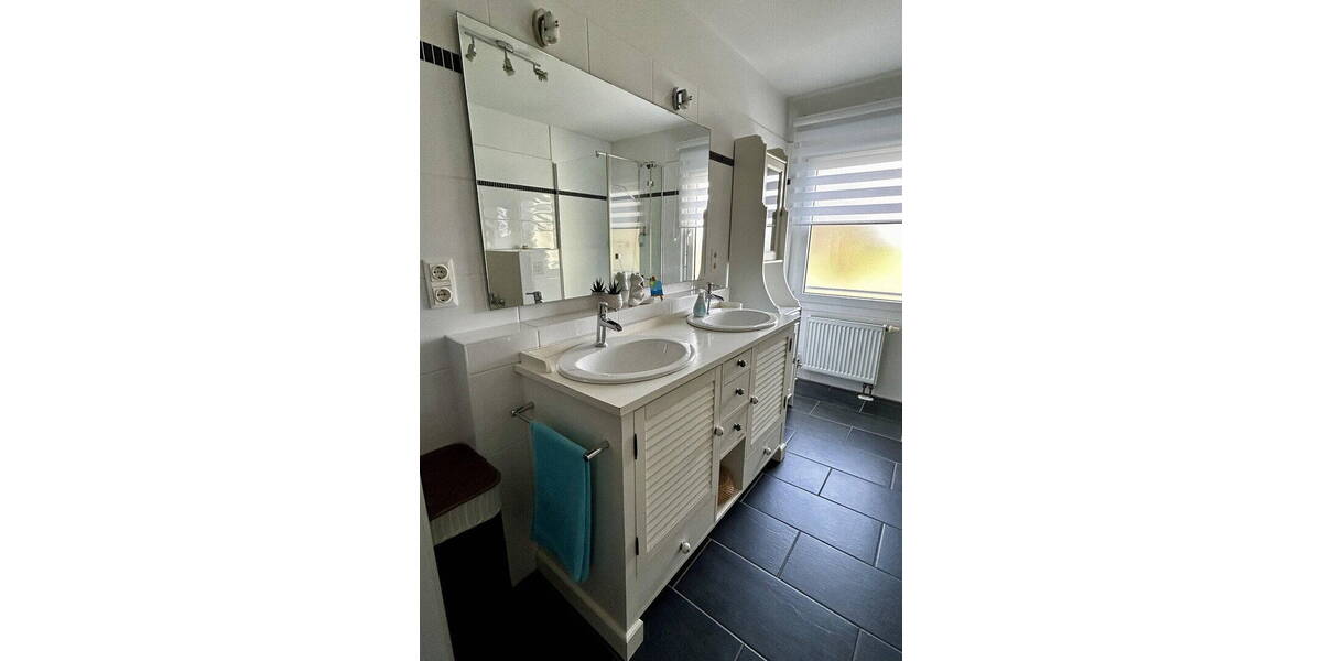 Reihenmittelhaus Nürnberg Herpersdorf - 4 Zimmer, 149 m&sup2;, 649.000&euro; | Angebot:26150689