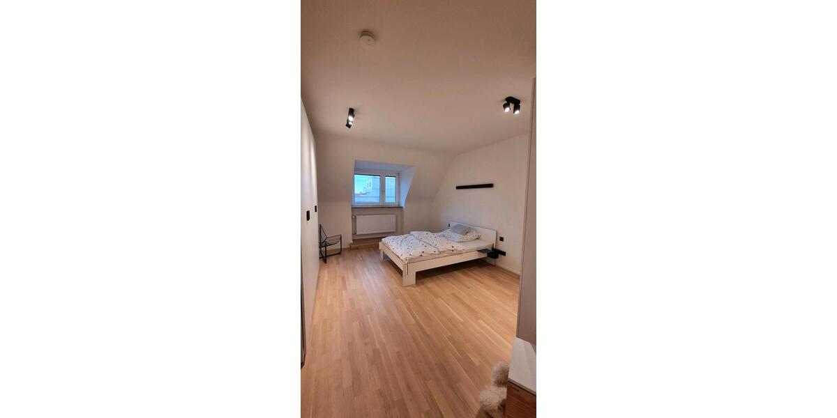 Dachgeschoßwohnung Nürnberg Kleinweidenmühle - 3 Zimmer, 68 m&sup2;, 349.000&euro; | Angebot:26458924