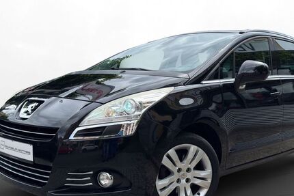 Peugeot 5008 180.000 km 2.500 &euro; Fürth 90763