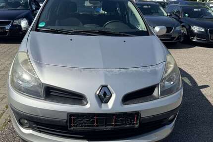 Renault Clio 125.000 km 1.250 € Nuernberg 90439