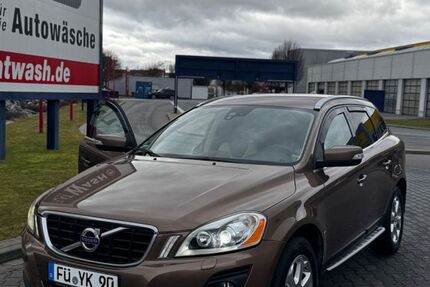 Volvo XC60 179.000 km 11.000 &euro; Nürnberg 90403