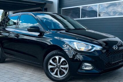 Hyundai i20 56.600 km 10.799 &euro; Neunkirchen am Brand 91077