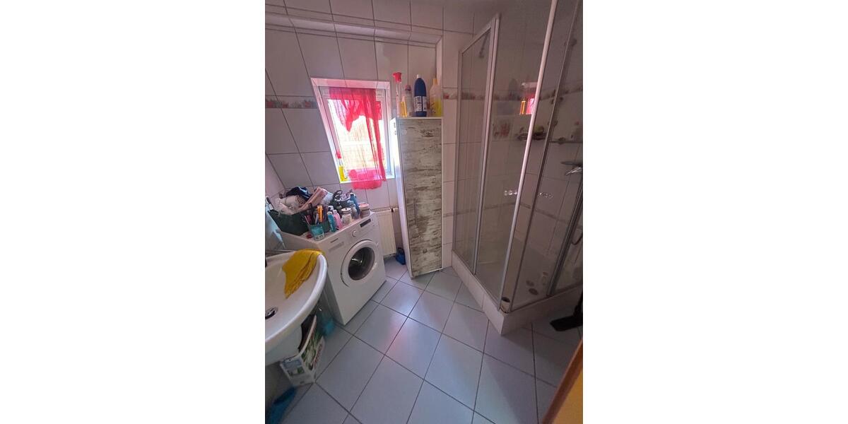 Zu vermieten: 1,5-Zimmer-Wohnung, 34 m² (Dachgeschoss) 1.5 zimmer