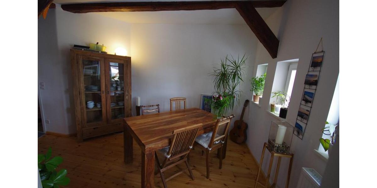 Charmante DG-Maisonette-Wohnung mit exkl. Ausstattung in Bruck 2.5 zimmer