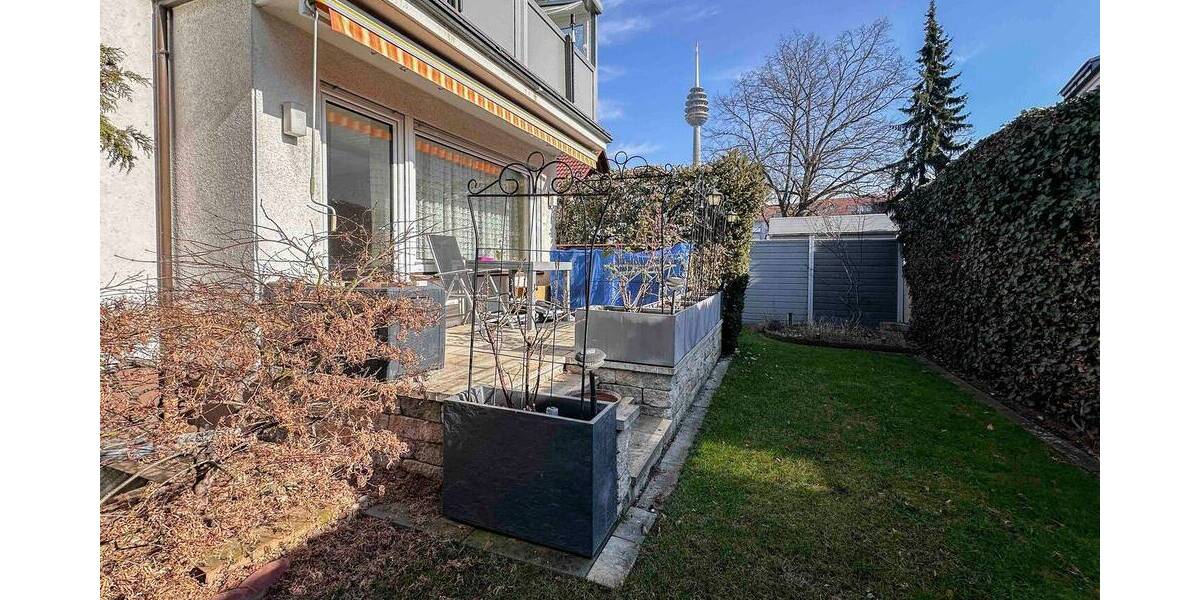 Doppelhaushälfte Nürnberg Schweinau - 8 Zimmer, 179 m&sup2;, 589.000&euro; | Angebot:26424636