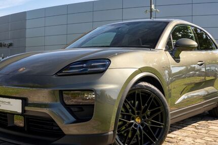 Porsche Macan 2.200 km 96.990 &euro; Nürnberg 90425