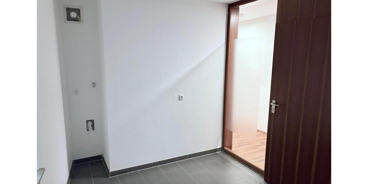 Wunderschöne , barrierefreie 2 Zimmerwohnung direkt am Stadtpark 2 zimmer