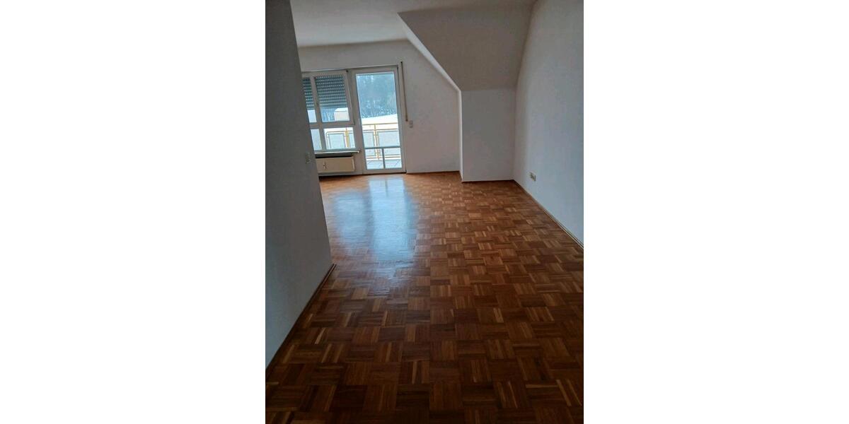 Etagenwohnung Neuendettelsau - 3 Zimmer, 83 m&sup2;, 199.000&euro; | Angebot:24826377
