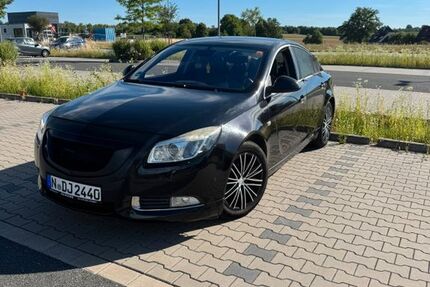 Opel Insignia 238.000 km 4.490 &euro; Nürnberg 90453