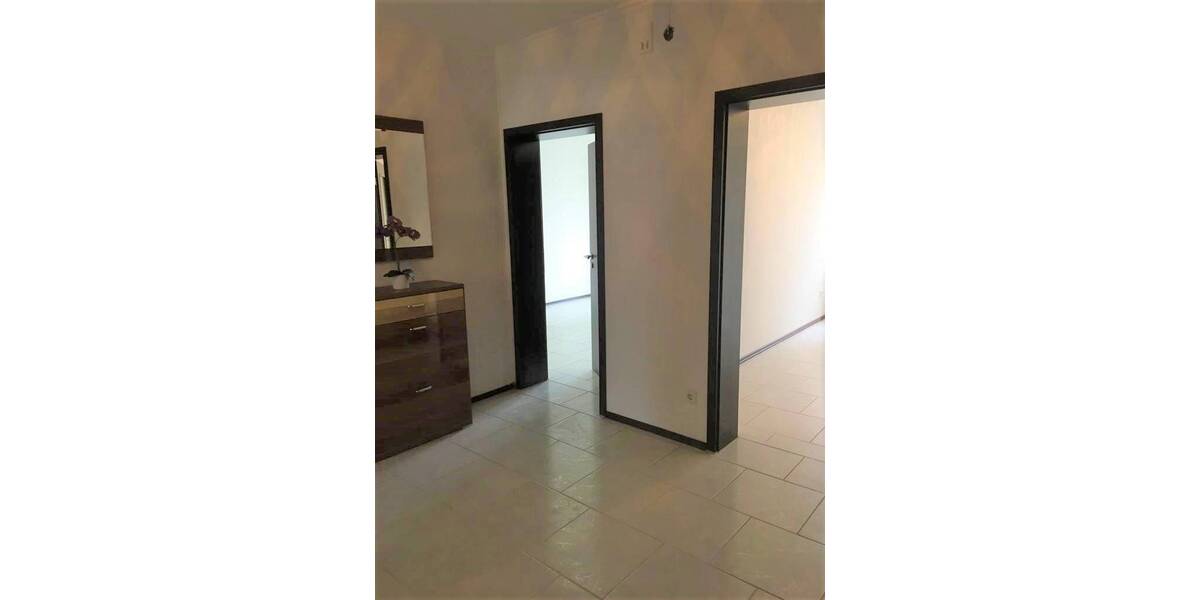 Etagenwohnung Nürnberg Maxfeld - 3 Zimmer, 94 m&sup2;, 1.350&euro; | Angebot:26893237