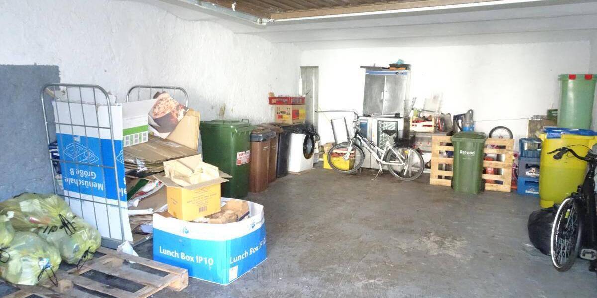 Denkmalgeschütztes Anwesen mit Gastronomie, Wohnungen und Scheune im Stadtzentrum von Herzogenaurach zimmer