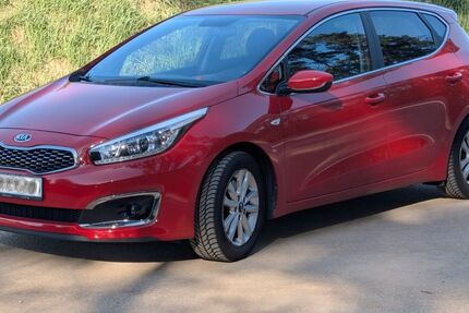Kia ceed / Ceed 82.000 km 8.888 &euro; Igensdorf 91338