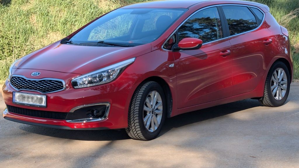 Kia ceed / Ceed 82.000 km 8.888 &euro; Igensdorf 91338
