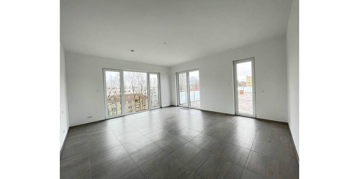 Luxuswohnen!!! Traumhafte XXL-Loftetage mit überdachtem Balkon & schicker Einbauküche in Nürnberg 5 zimmer