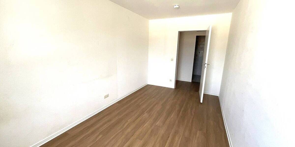 Etagenwohnung Fürth Innenstadt - 4 Zimmer, 90 m&sup2;, 835&euro; | Angebot:26852083