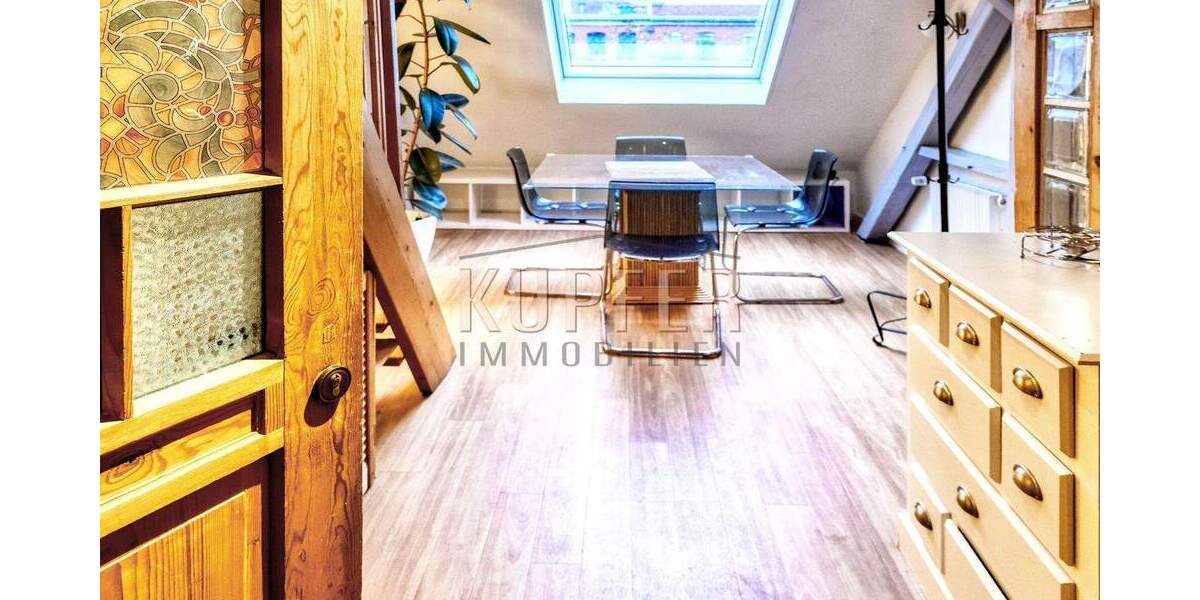 Etagenwohnung Erlangen Innenstadt - 5 Zimmer, 112 m&sup2;, 587.000&euro; | Angebot:25524193