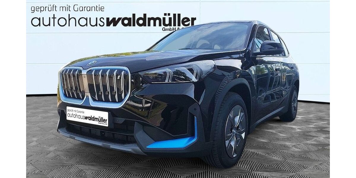 BMW iX1 32.700 km 41.901 &euro; Roth 91154