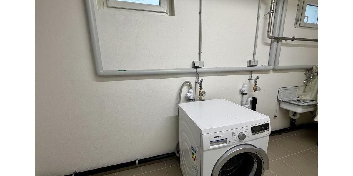 Etagenwohnung Erlangen Am Anger - 3 Zimmer, 90 m&sup2;, 1.840&euro; | Angebot:24981802