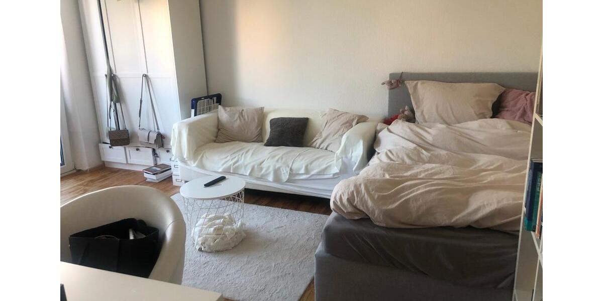 UNTERMIETE 1-Zimmer Wohnung mit Balkon, Nürnberg, Miete zimmer