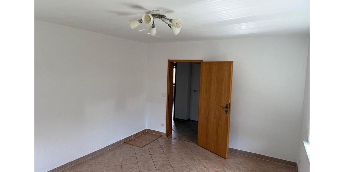 Erdgeschoßwohnung Heilsbronn - 4.5 Zimmer, 115 m&sup2;, 850&euro; | Angebot:26407113