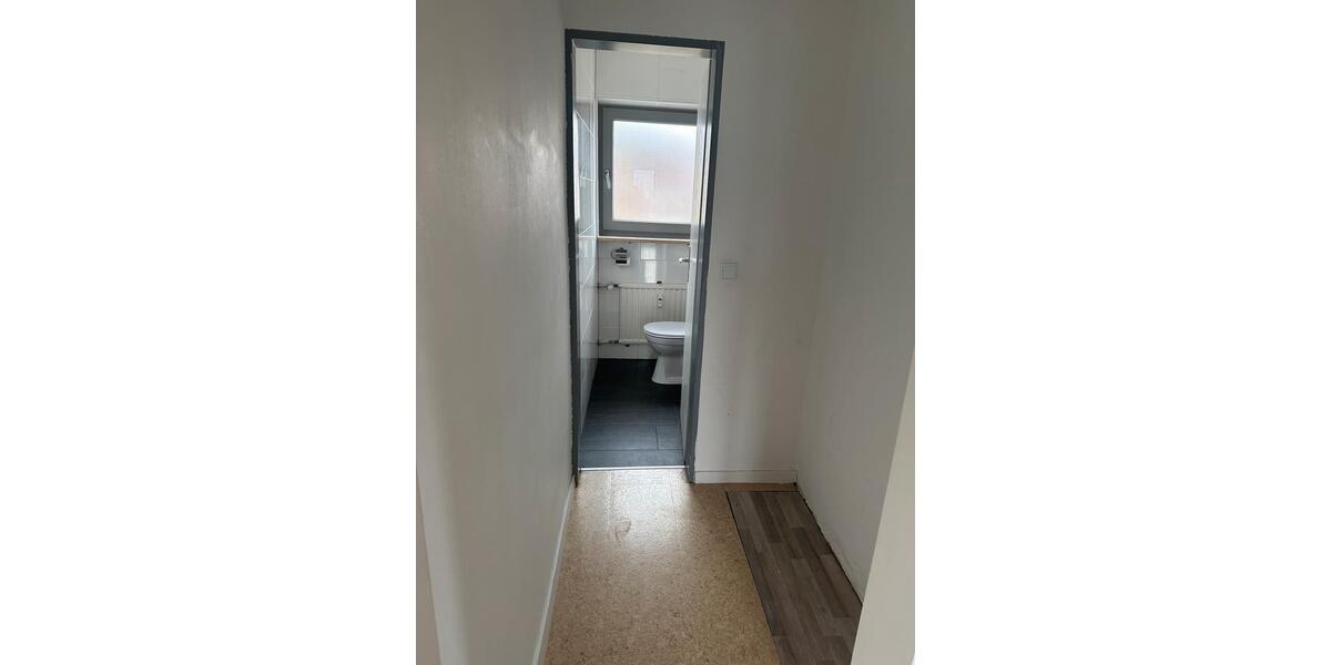 Etagenwohnung Hersbruck - 3 Zimmer, 86 m&sup2;, 900&euro; | Angebot:25637730