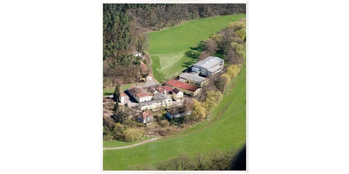 Gewerbeobjekt Schwabach - 2 Zimmer, 60 m&sup2;, 580&euro; | Angebot:25678127