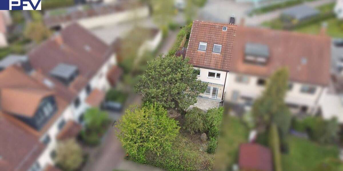 Mehrfamilienhaus, Wohnhaus Nürnberg Langwasser - 7 Zimmer, 166 m&sup2;, 549.000&euro; | Angebot:26242982