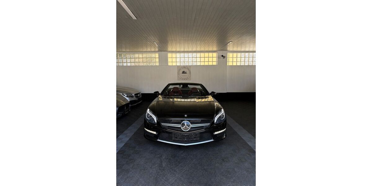 Mercedes-Benz SL 63 AMG 40.800 km 59.990 &euro; Emskirchen 91448