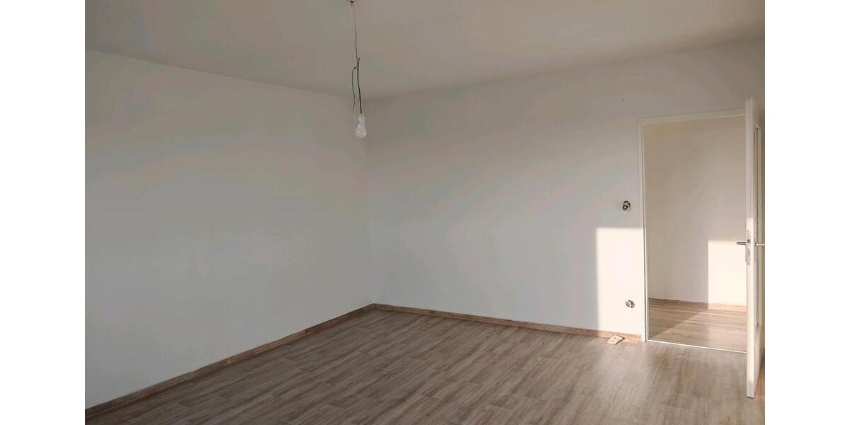 Etagenwohnung Erlangen Bruck - 2 Zimmer, 53 m&sup2;, 1.200&euro; | Angebot:26459655