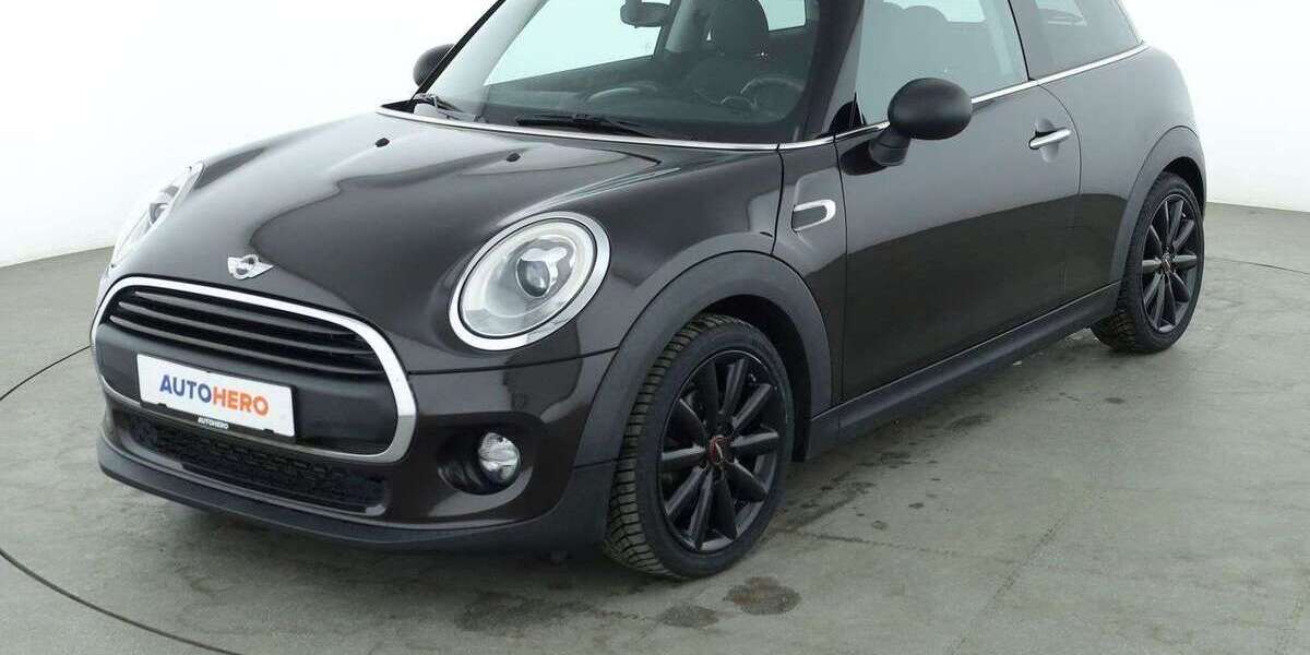Mini One 81.512 km 10.590 &euro; Nürnberg 90441