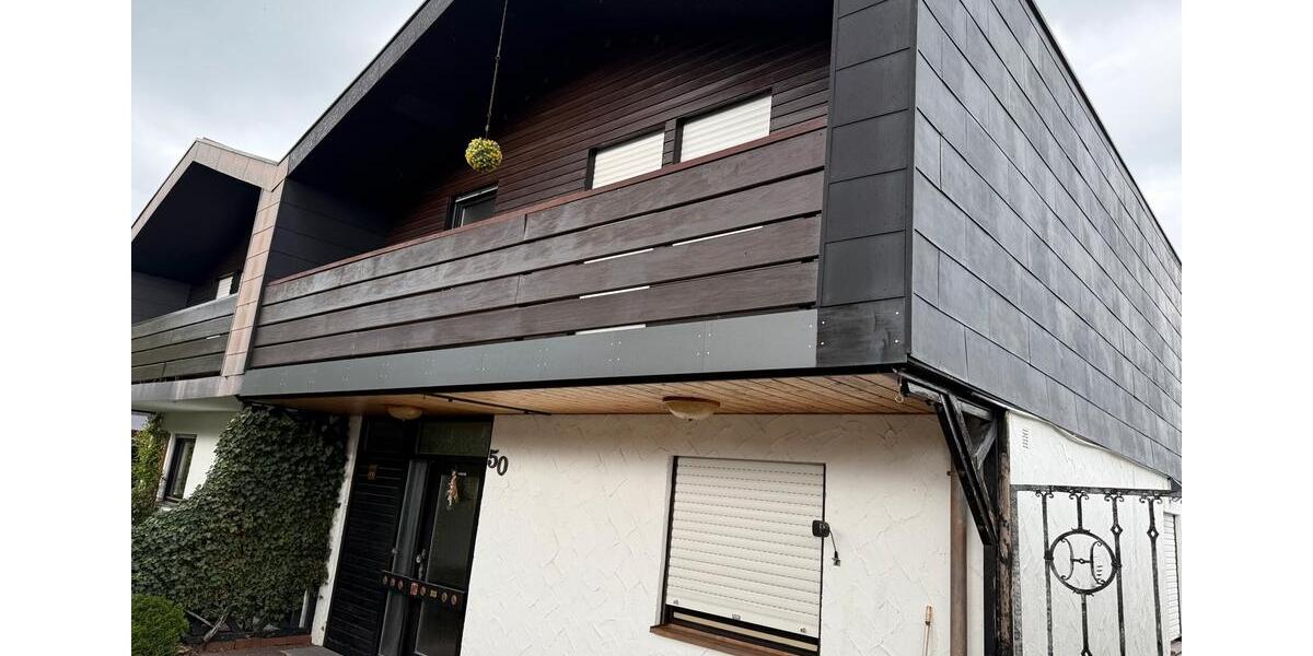 DOPPELHAUSHÄLFTE in Fürth- VACH am Kanal mit Pool und ohne Makler 5 zimmer