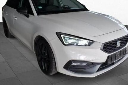 Seat Leon 50.261 km 23.310 € Nürnberg 90411