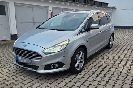 Ford S-Max 272.000 km 8.499 &euro; Nürnberg 90459