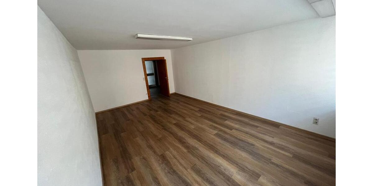 Gewerbeobjekt Nürnberg - 1.990&euro; | Angebot:26494898