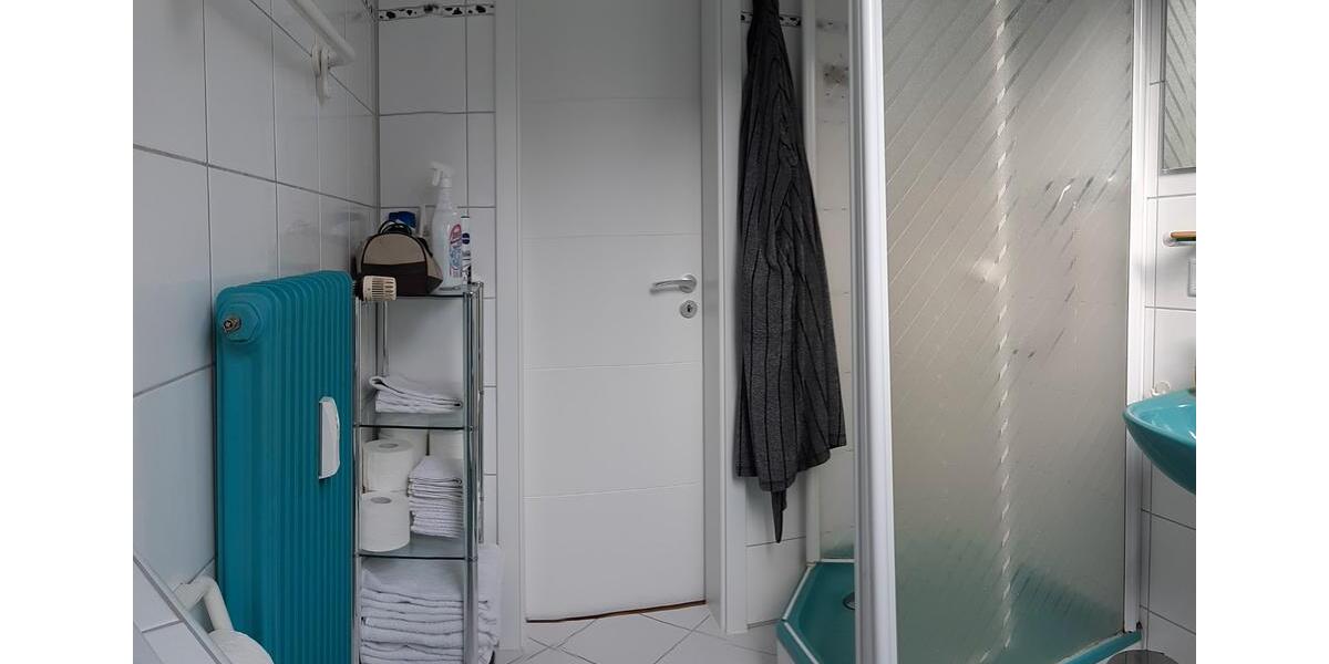 Dachgeschoßwohnung Erlangen Bruck - 2.5 Zimmer, 60 m&sup2;, 750&euro; | Angebot:27616716