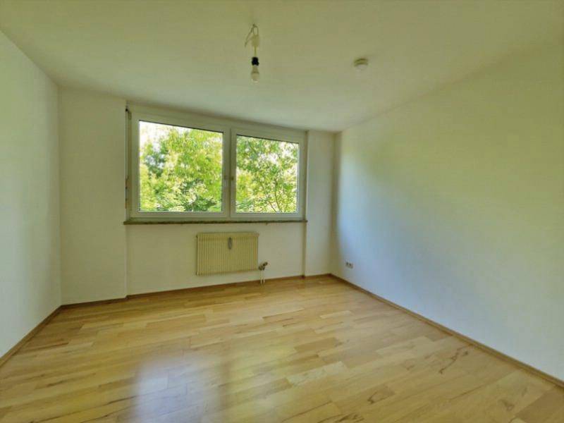 Ihr Platz zum Wohlfühlen: 3,5-Zimmer-LoggiaWohnung mit Garage & EBK in Nürnberg-Kleinreuth zur Miete