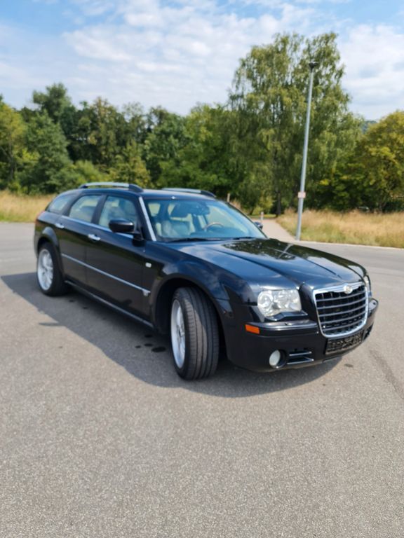 300C